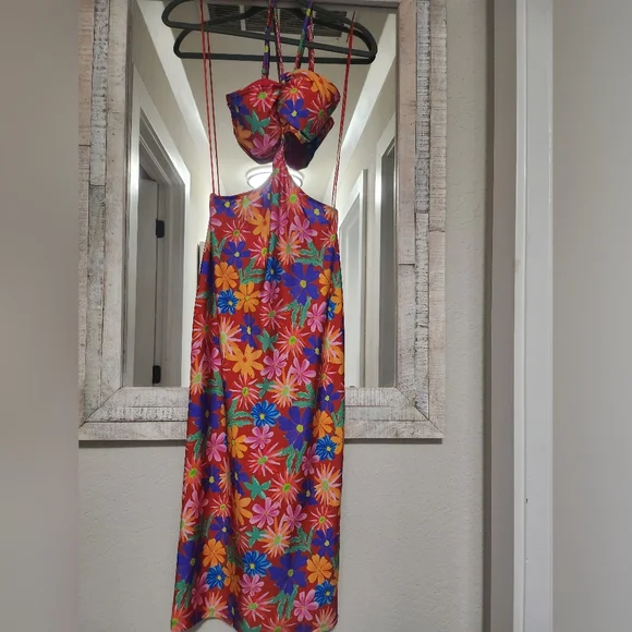 FIRM Patbo Aster Cutout Midi Dress - Picture 11 of 12